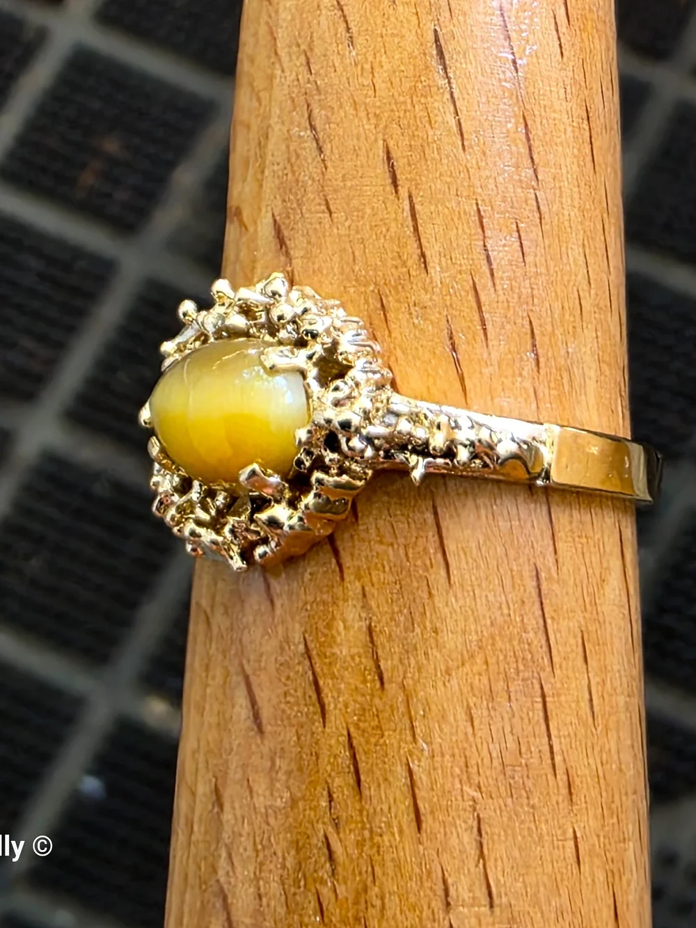 14K Yellow Gold Tiger Eye Cocktail Ring Size 8.25, Solid Gold! 👌🎁